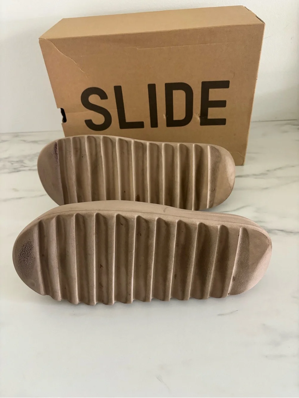 Men’s Yeezy Slide